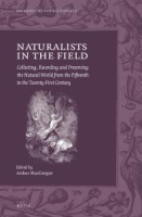 Naturalists_in_the_field